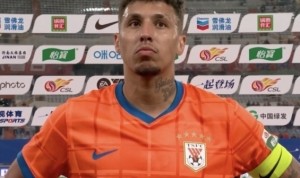 克雷桑：丢球因防守注意力不够集中 对方确实比我们踢得好