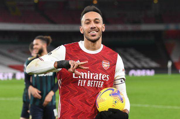 1613352930215052084.jpg 0_GettyImages-1302132419.jpg